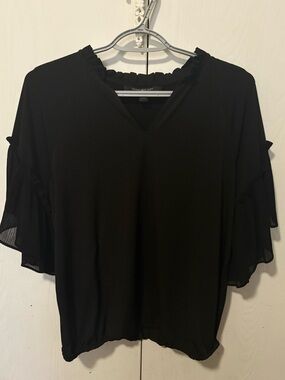 Marc New York Women's Black Blouse  Ruffle V Neck Size M
